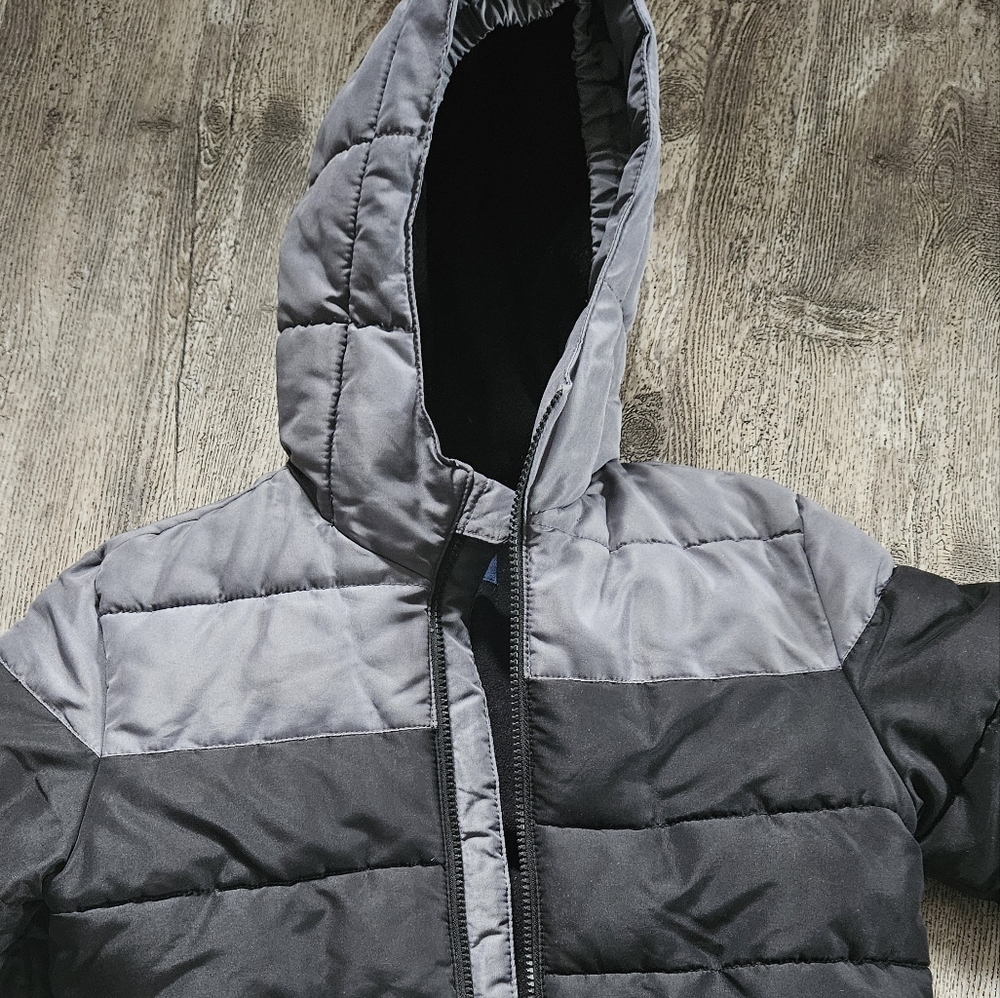 Boys coat Excellent condition
